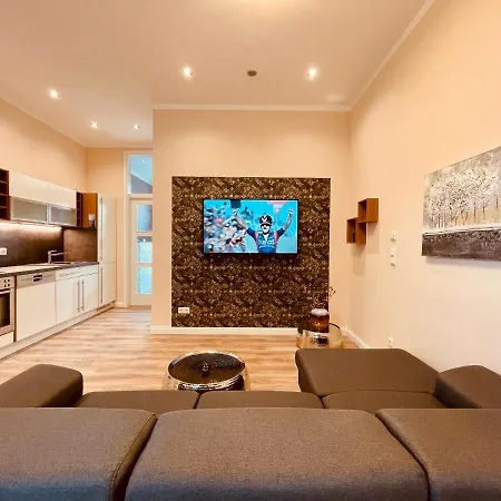 Casa Rehse I Loft-Apartment Mit Gartenblick I Kostenlos Parken & Wlan I Self-Check-In I 55Zoll-Smart&Kabel-Tv I Oepnv Érfurt Exterior foto